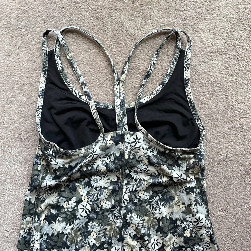 Patagonia floral xs dress - Picture 3 of 5